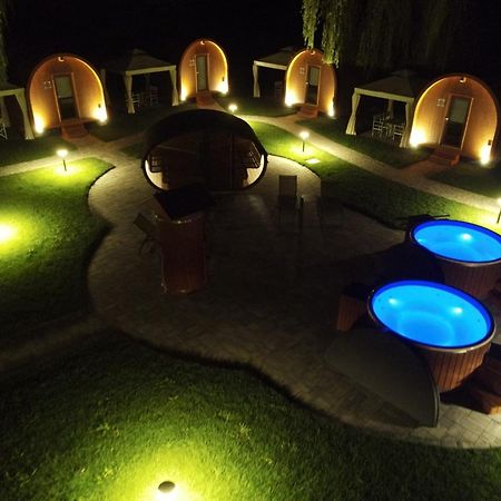 Vicolungo Glamour Lodge & Spa - Free Spa Hot Tub E Sauna Экстерьер фото