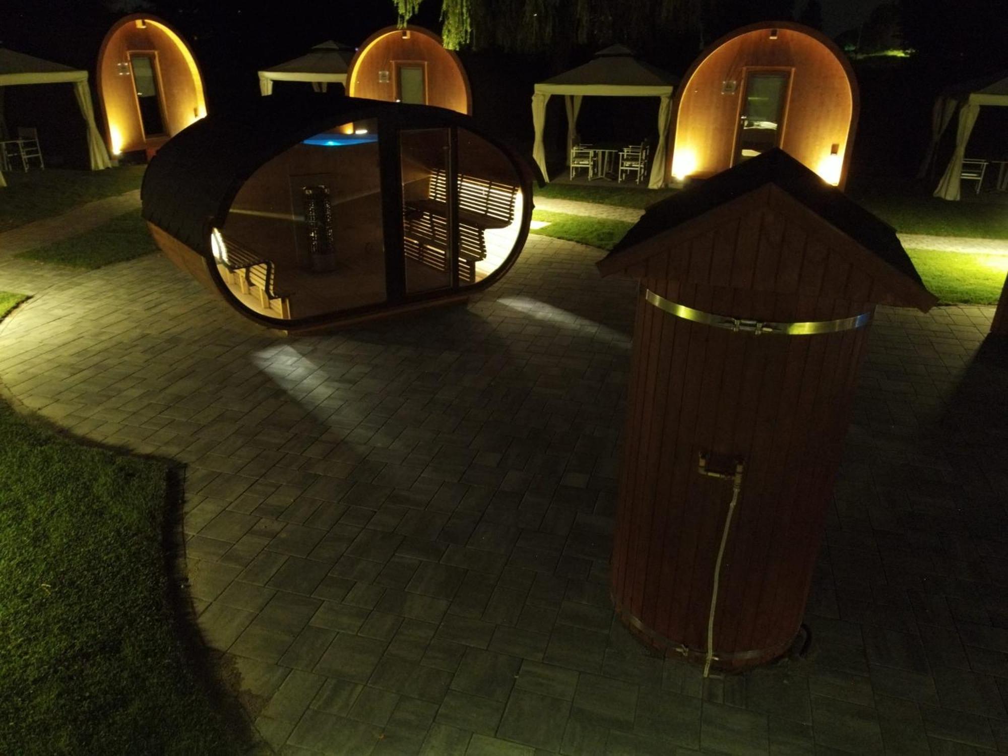 Vicolungo Glamour Lodge & Spa - Free Spa Hot Tub E Sauna Экстерьер фото