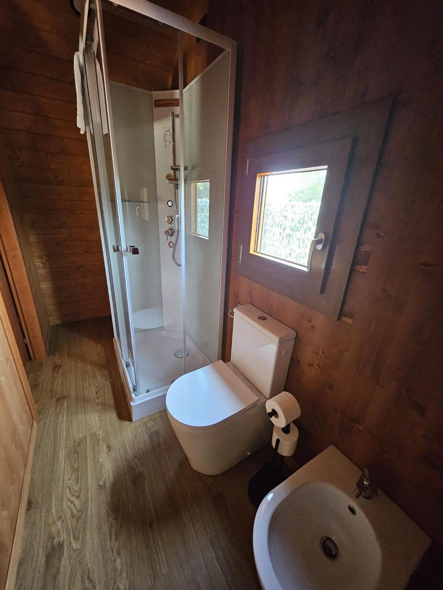 Vicolungo Glamour Lodge & Spa - Free Spa Hot Tub E Sauna Экстерьер фото