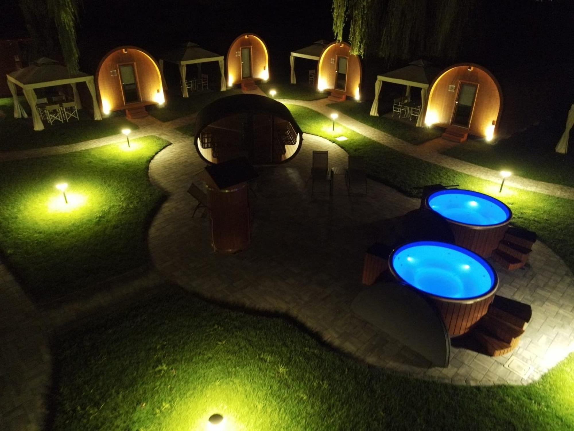 Vicolungo Glamour Lodge & Spa - Free Spa Hot Tub E Sauna Экстерьер фото